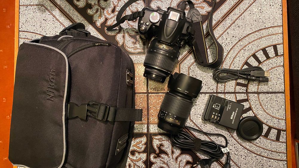 Camera foto NIKON D300 Kit complet