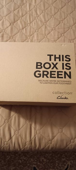 Продавам дамски обувки Clarks