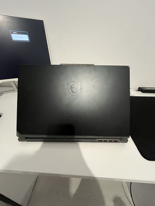 Laptop gaming MSI Cyborg 15 a13vf