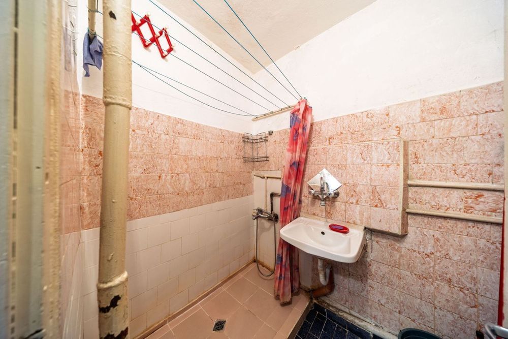 2-стаен в Плевен-Идеален център площ 58 цена 85000