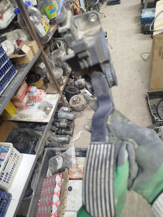 Педали газа на мерседес спринтер