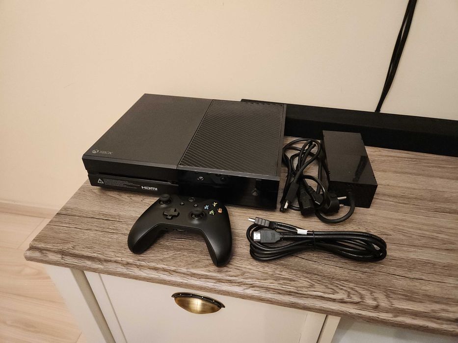 Xbox One 500GB - complet functional