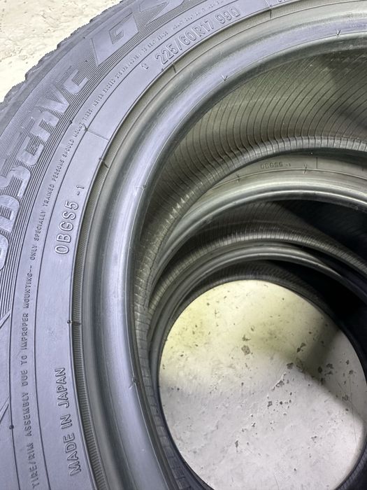 Авто шина 225/60R17 (4шт)