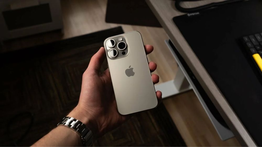 Iphone 15 pro 128 gb