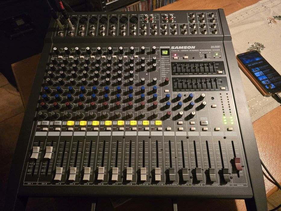 Mixer pasiv Soundcraft Spirit Fx8/Samson Txm16 activ/Yamaha mg10/2