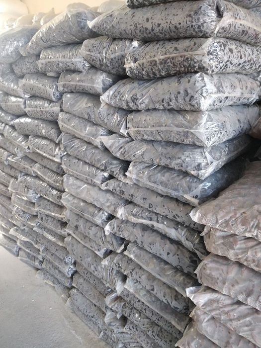 Камушки чёрний декоративни для ландшафтни дезайн