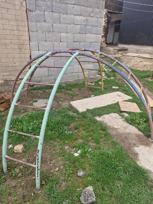 Продам качелью самовывоз