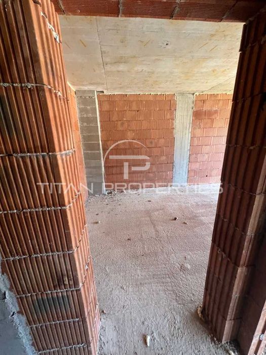 Продава се Двустаен апартамент в Пловдив, Южен - 63 кв.м за 1586 €/кв.м - Снимка #2