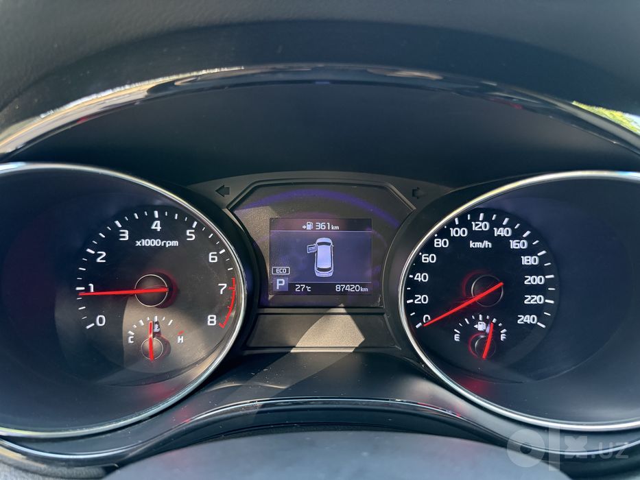 Kia Carnival Grand 2019 Avtomat karobka srochna sotiladi.