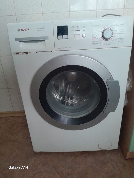 Bosch    Serie 4