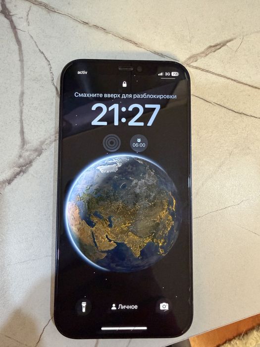 Срочно продам Айфон 12