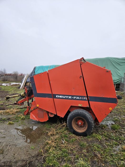 Presă de balotat rotundă Deutz-Fahr GP 510