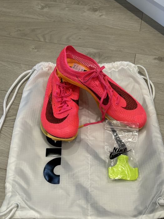 Беговые кроссовки Nike ZoomX Dragonfly