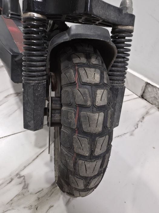 Электросамокат Kugoo M4