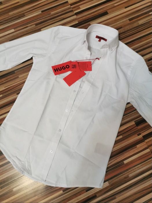 Camasa Hugo Boss noua albă