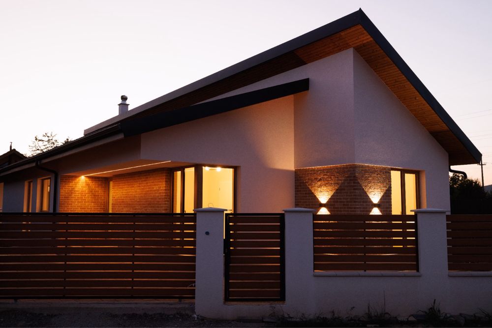 Casă modernă de vanzare | dezvoltată de arhitect | nZEB | Smarthome
