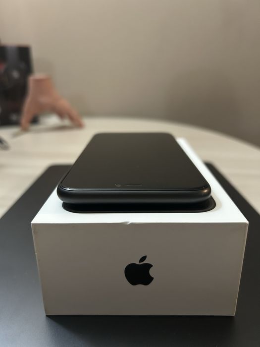 Iphone 11, 128GB, ios 17.7.1