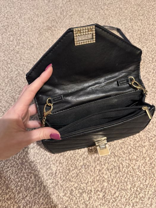 Черна чанта за рамо Aldo