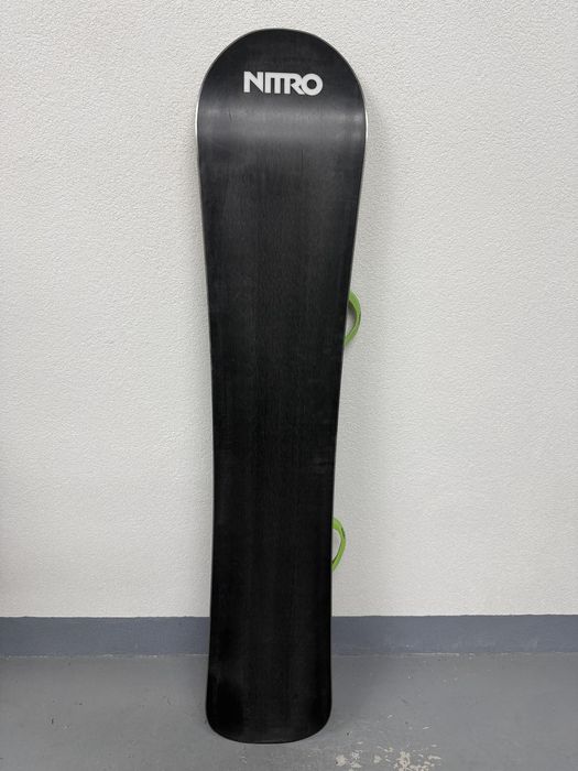 placa snowboard nitro team L155cm 2023