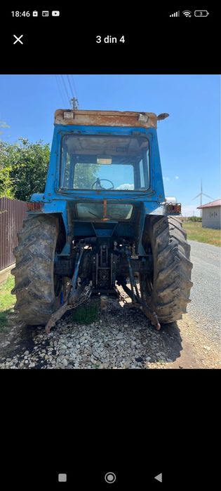 .Vând Ford 7700.