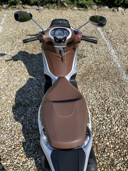 Scuter Piaggio Beverly 300