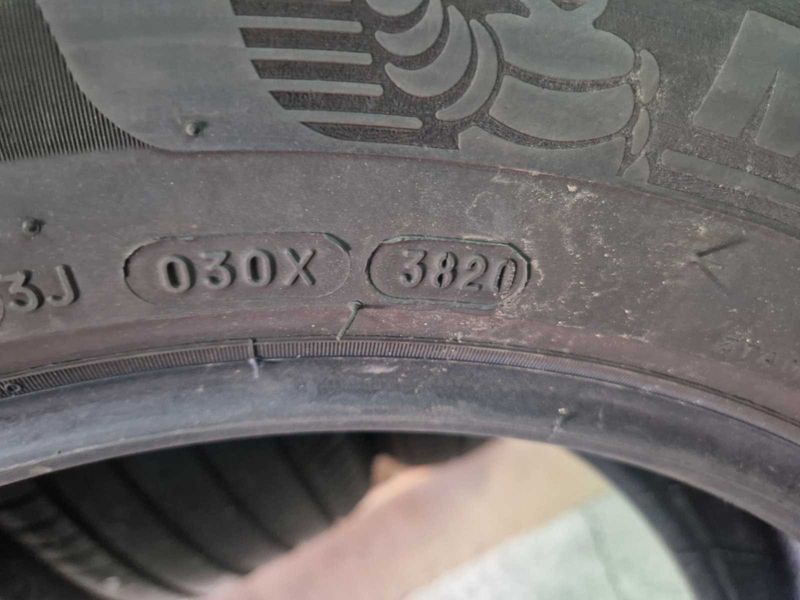 4 Michelin R18 235/55
летни гуми DOT3820