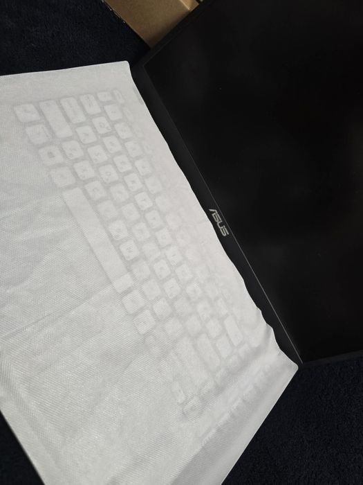 Лаптоп ASUS VivoBook X509JB