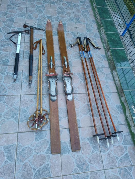 Skiur bete Si piolet