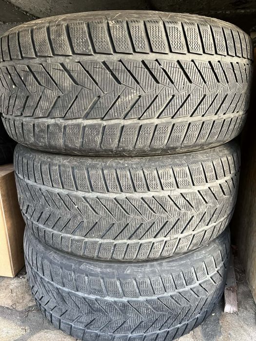 Зимни гуми Vredestein 275/40/20