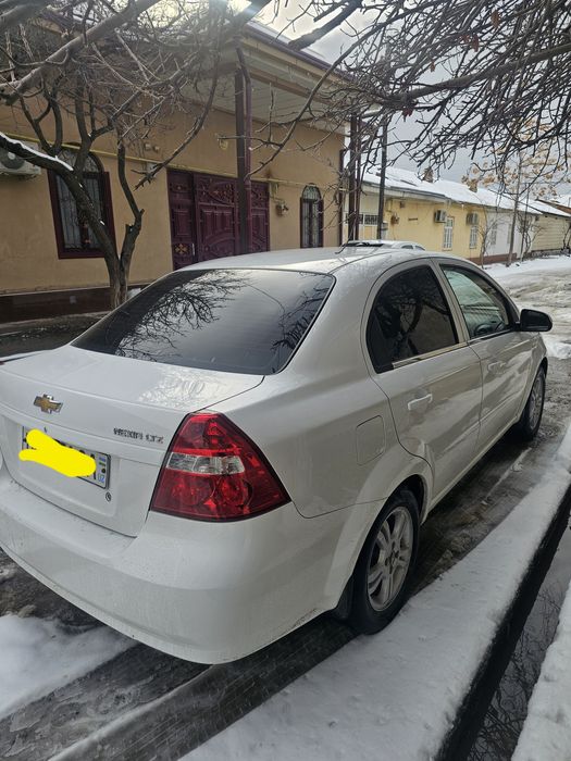 Nexia 3  oq avtomat 2019 yil