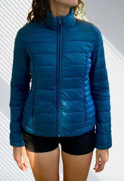 Дамско вталено шушлеково яке