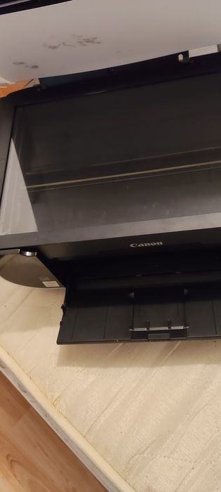 Imprimanta Canon și HP