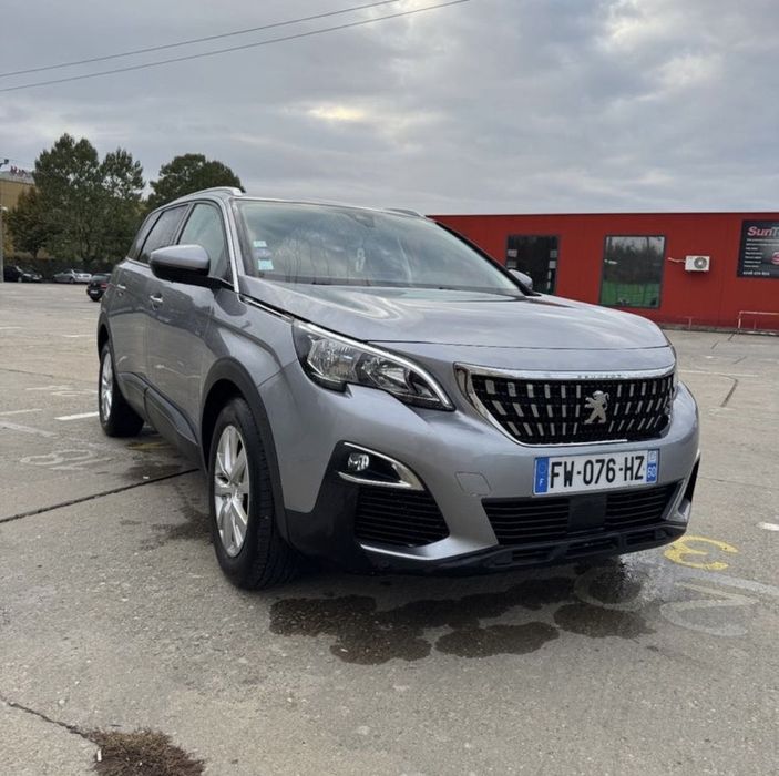 Peugeot 5008 Peugeot 5008 -7 Locuri /2021