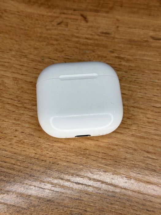 Наушники Airpods 4