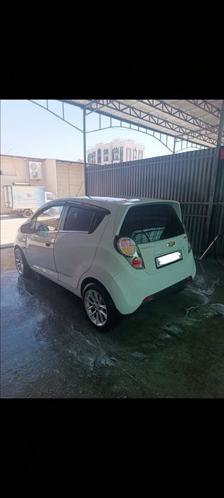 Продается Спарк 2010