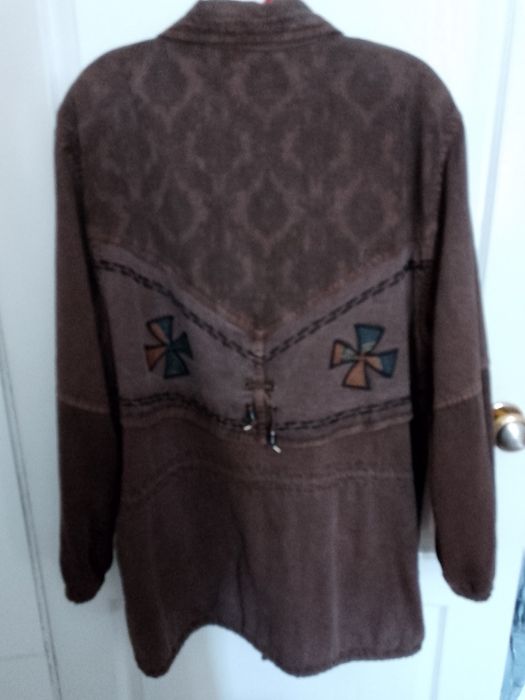 Куртка джинсовая,женская