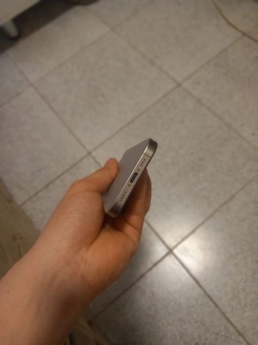 Айпон 15 про 256 гб