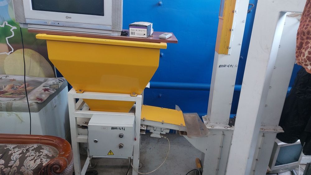 Продам фасовщик упаковщик КОМБИ