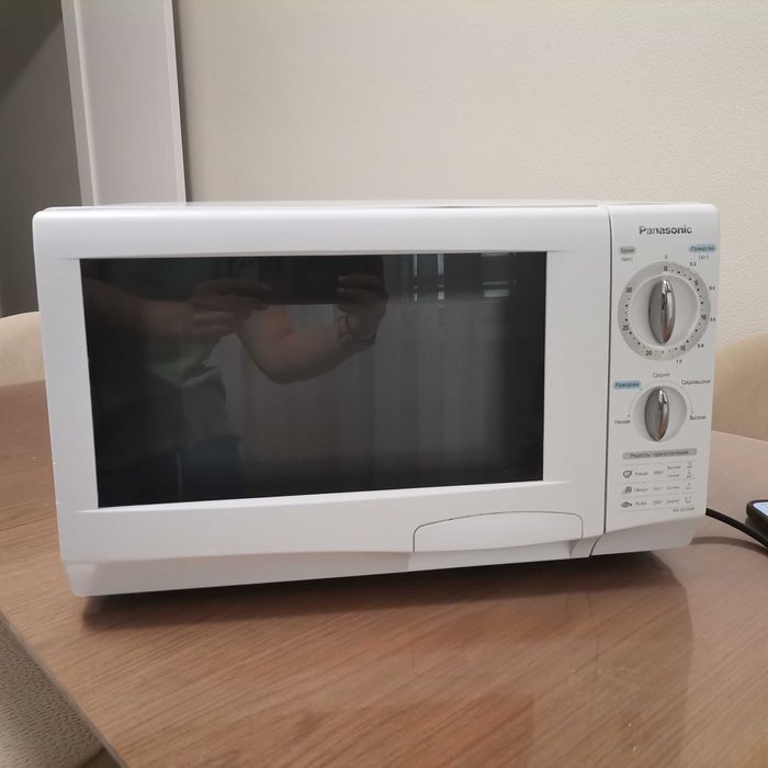 Продам микроволновку panasonic