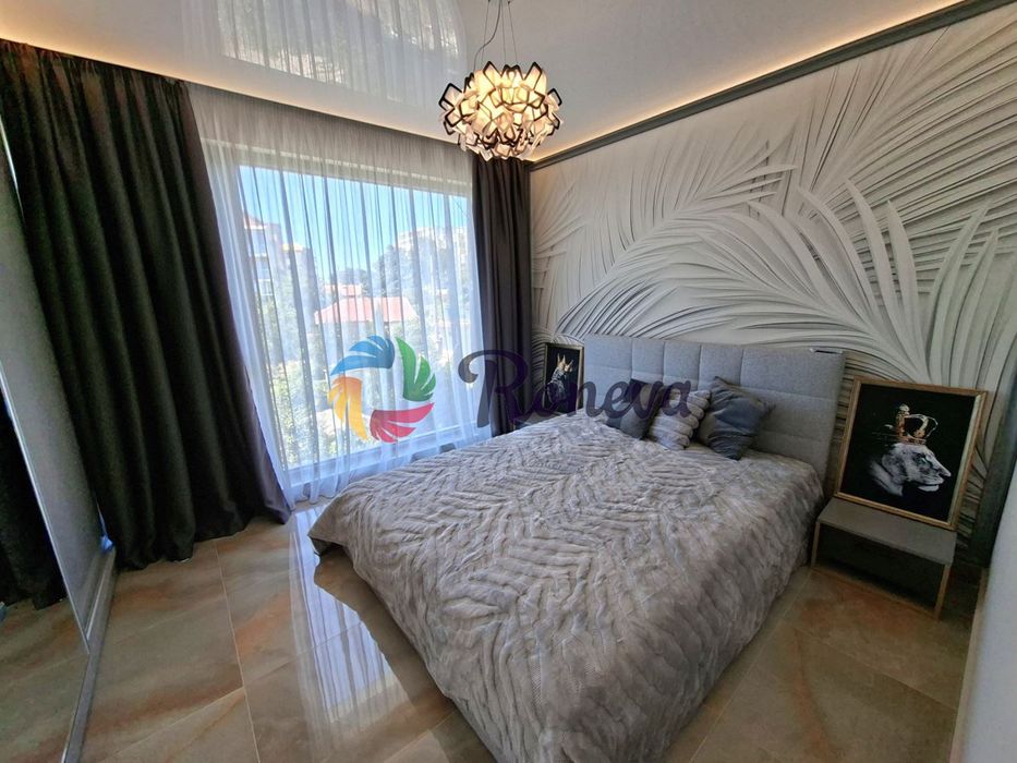 Продава се Двустаен апартамент в Варна, Бриз - 67 кв.м за 3157 €/кв.м - Снимка #7