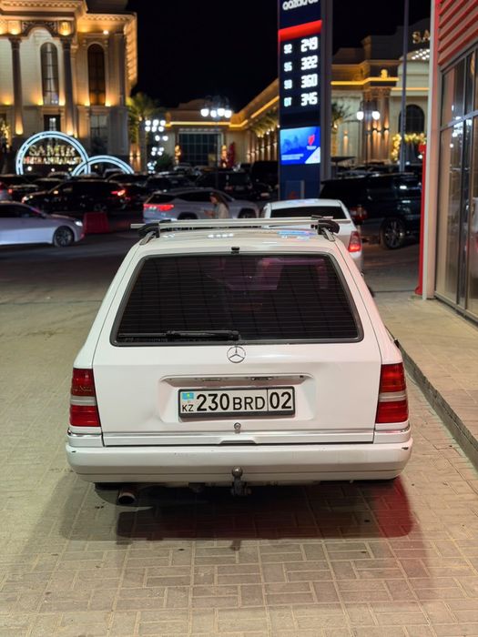 Мерс 124 универсал