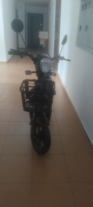 Продам электро скутер SK.8