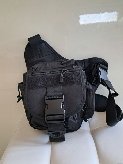 Риболовна водоустойчива мъжка чанта през рамо