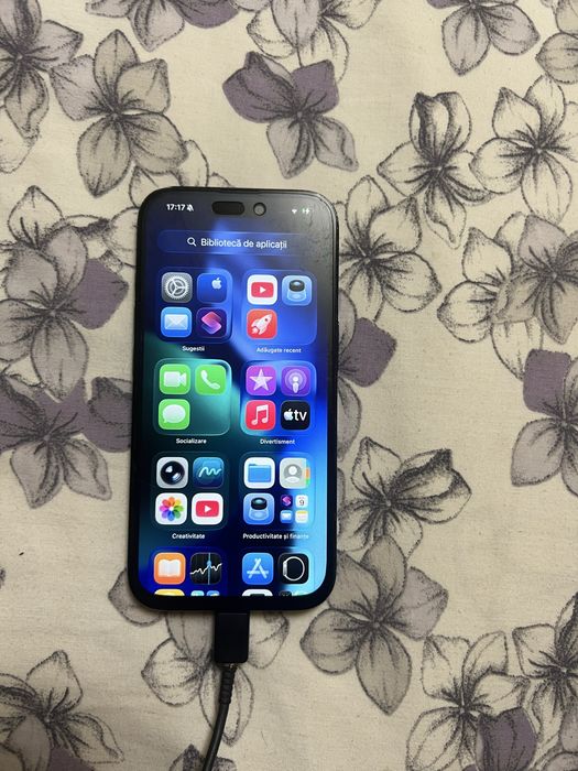 Vand iPhone 16 Spart pe spate. Prin curier trimit doar cu avans inainte