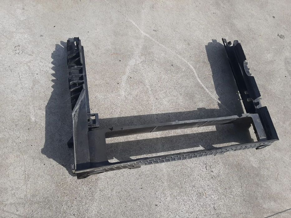 suport radiatoare 3.0 d m57t bmw  seria 5 e60 525 d