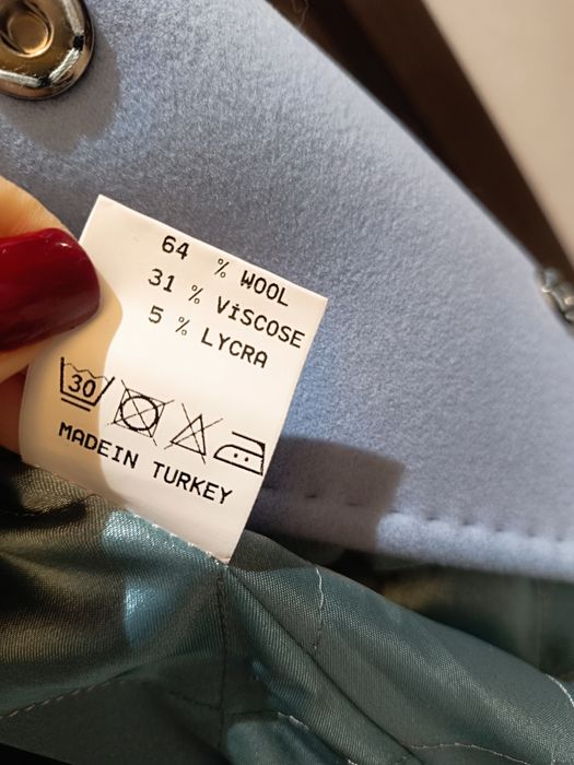 Продается пальто