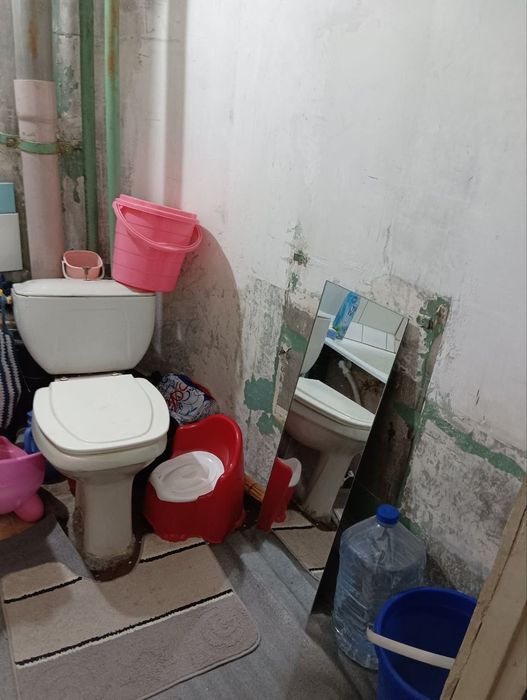 Юнусабад 2 квартал 1/14/16 (43²) продаётся квартира