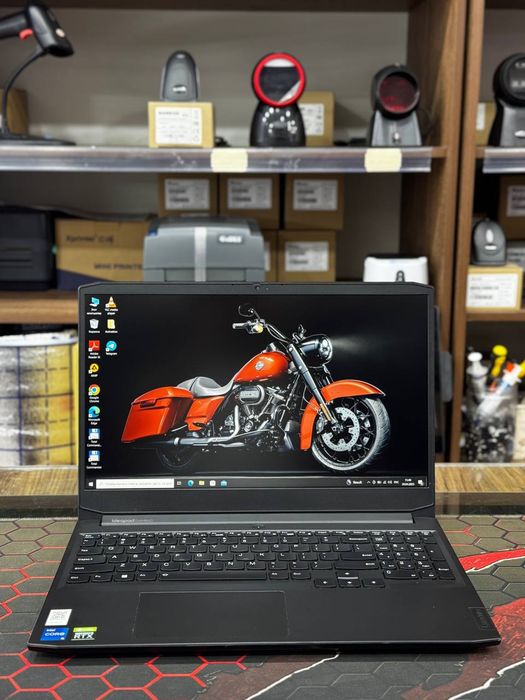 Lenova ideapad gaming 3 (NVIDIA RTX 3050)