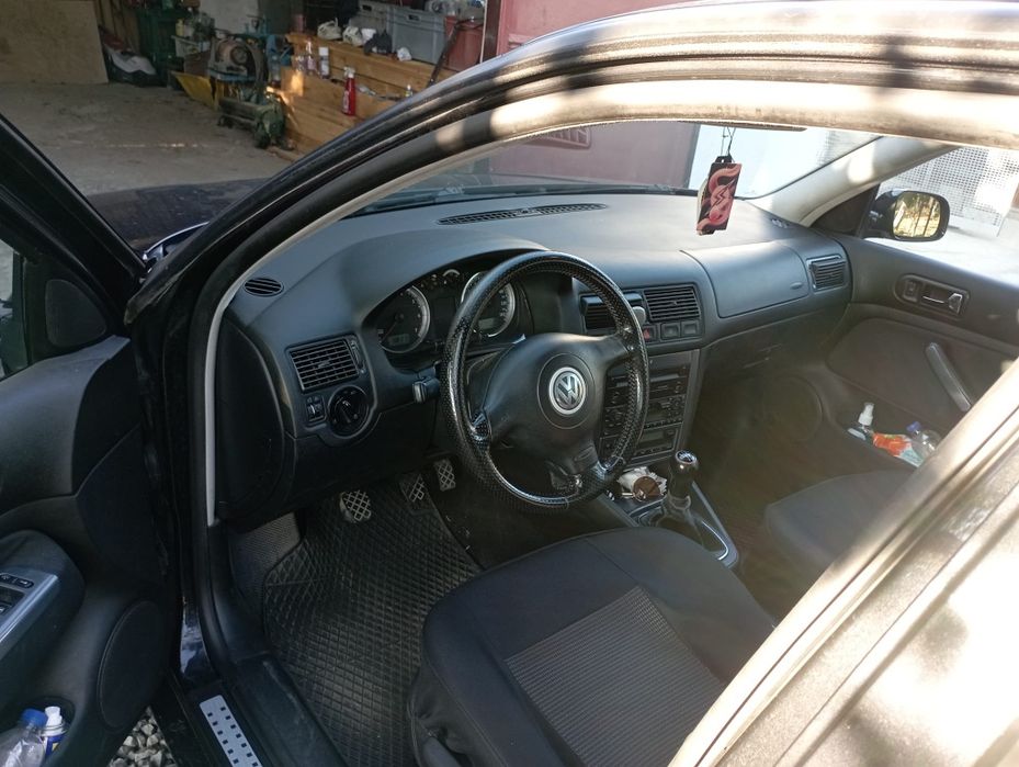 VOLKSWAGEN Golf 2003 — imagine 3