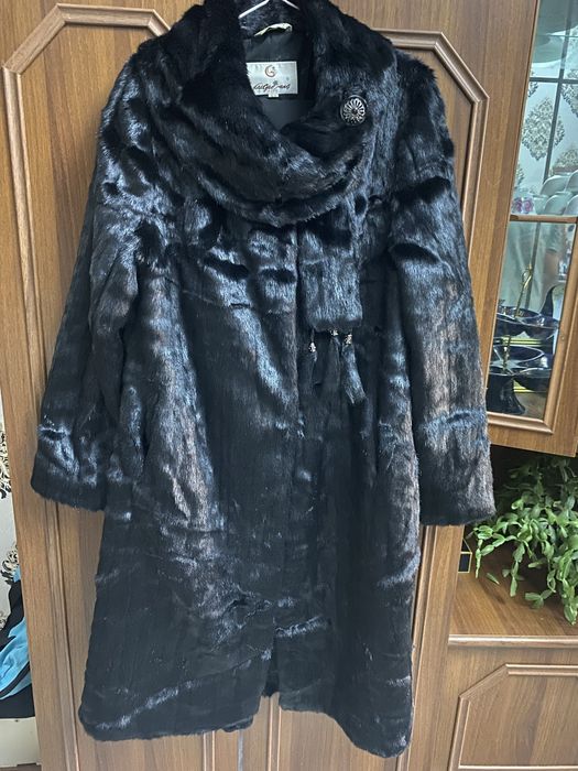 Продам б/у вещи в хорошем состояний.